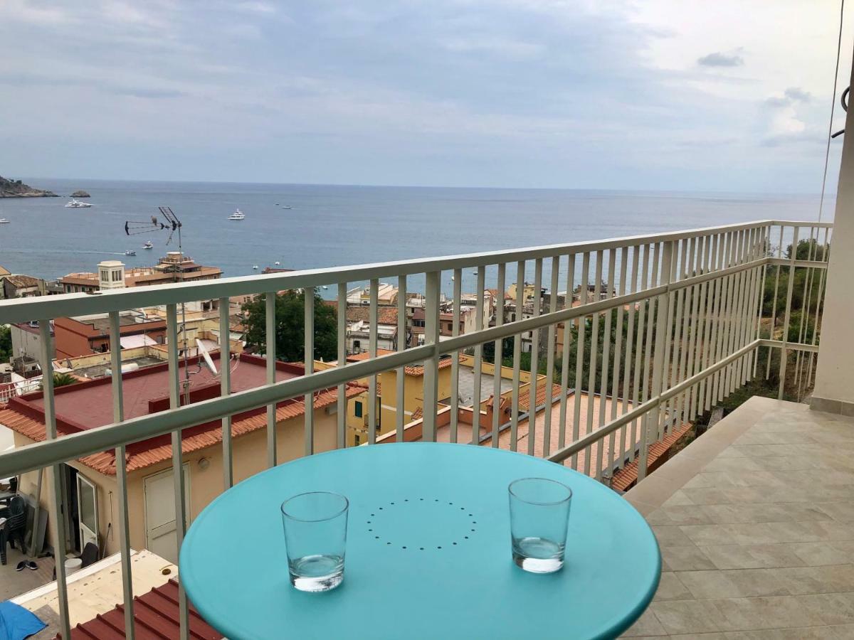 Taormina Wonderful Solarium Διαμέρισμα Giardini Naxos Εξωτερικό φωτογραφία