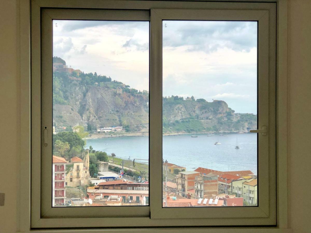 Taormina Wonderful Solarium Διαμέρισμα Giardini Naxos Εξωτερικό φωτογραφία